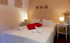 Cozy Plaka Apartment