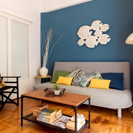 Cozy Plaka Apartment Athens Exterior photo