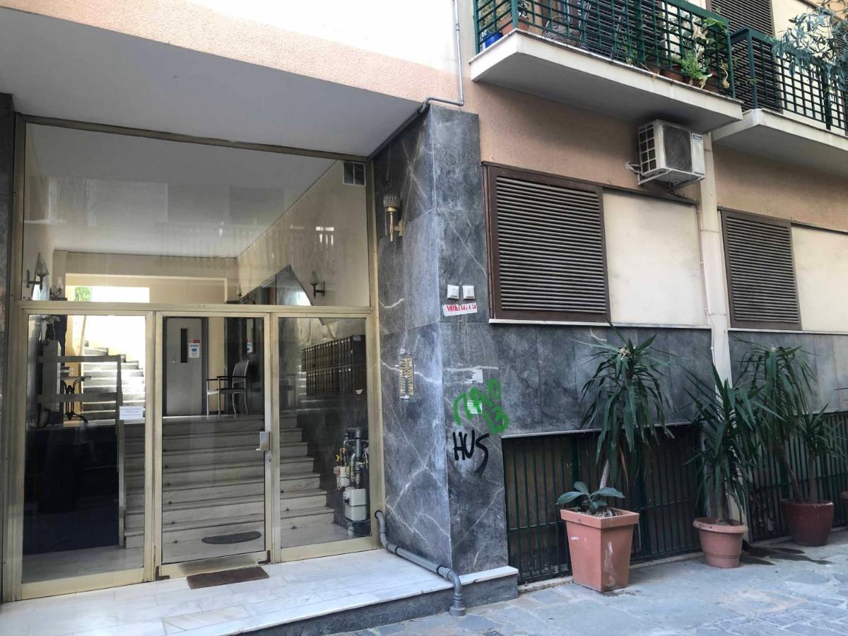 Cozy Plaka Apartment Athens Exterior photo